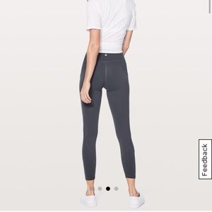 LIKE NEW— GREEN Lululemon IN MOVEMENT Leggings (7/8 length)